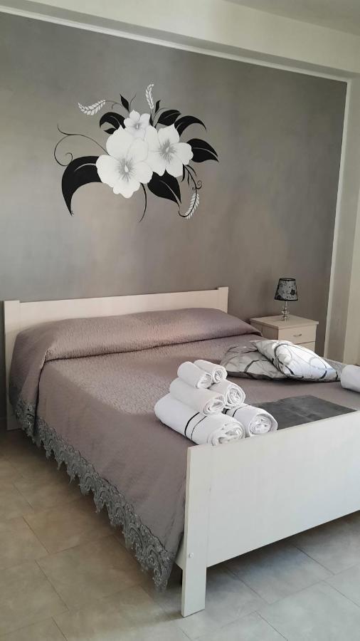 Appartement Casa Vacanze Il Glicine 1 à Pachino Extérieur photo
